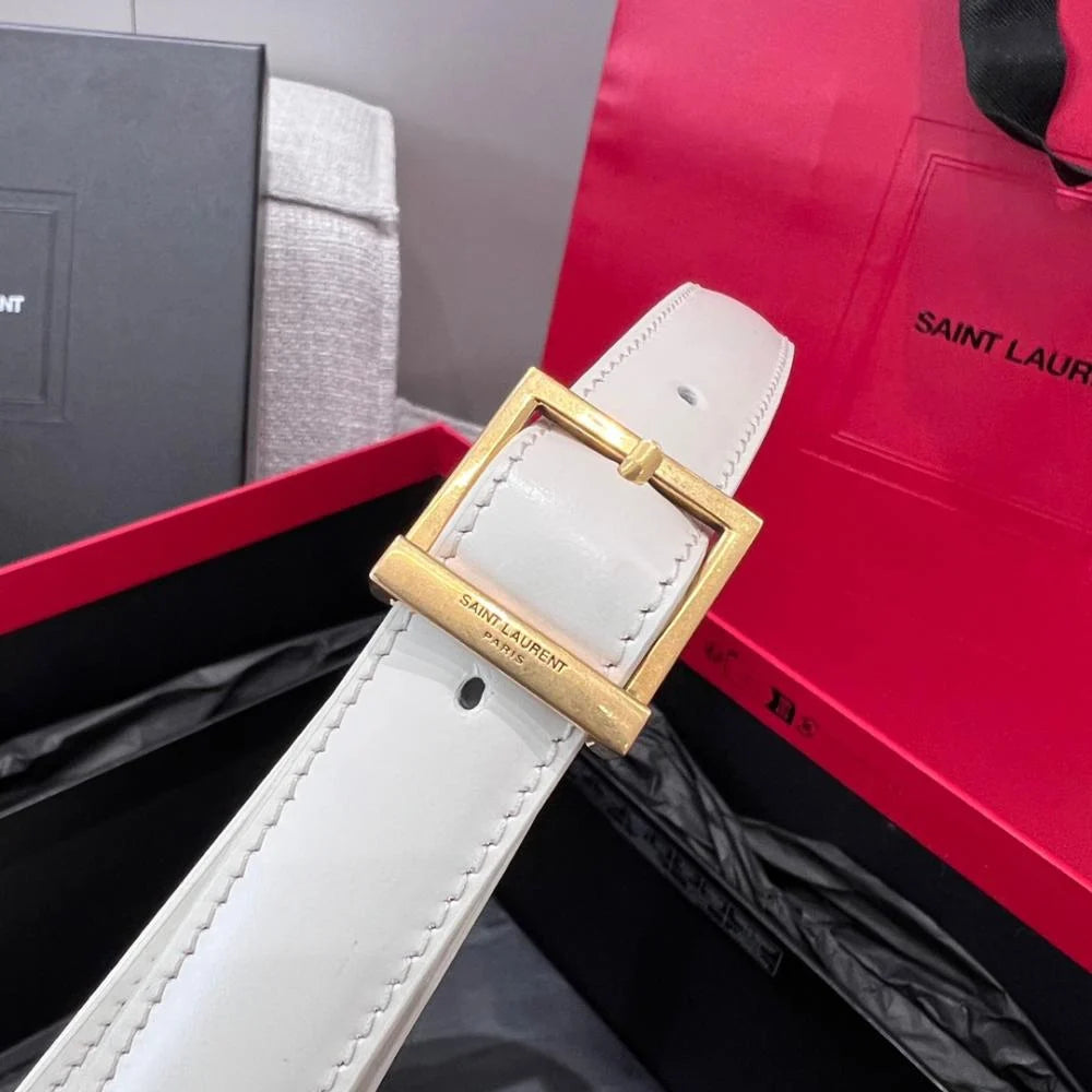 Saint Laurent Le 5 A حقيبة هوبو جلد ناعم