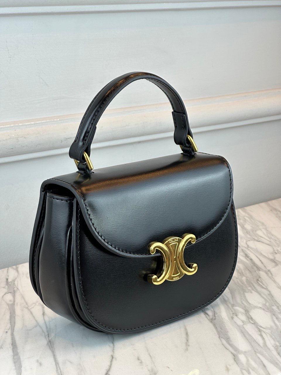Celine Dana Derisinden Mini Besace Clea Siyah - Glimmer of Luxury
