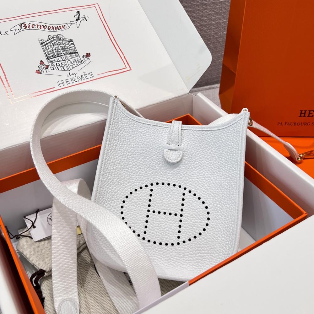 Hermès Evelyne 16cm Togo Deri Omuz Çantası