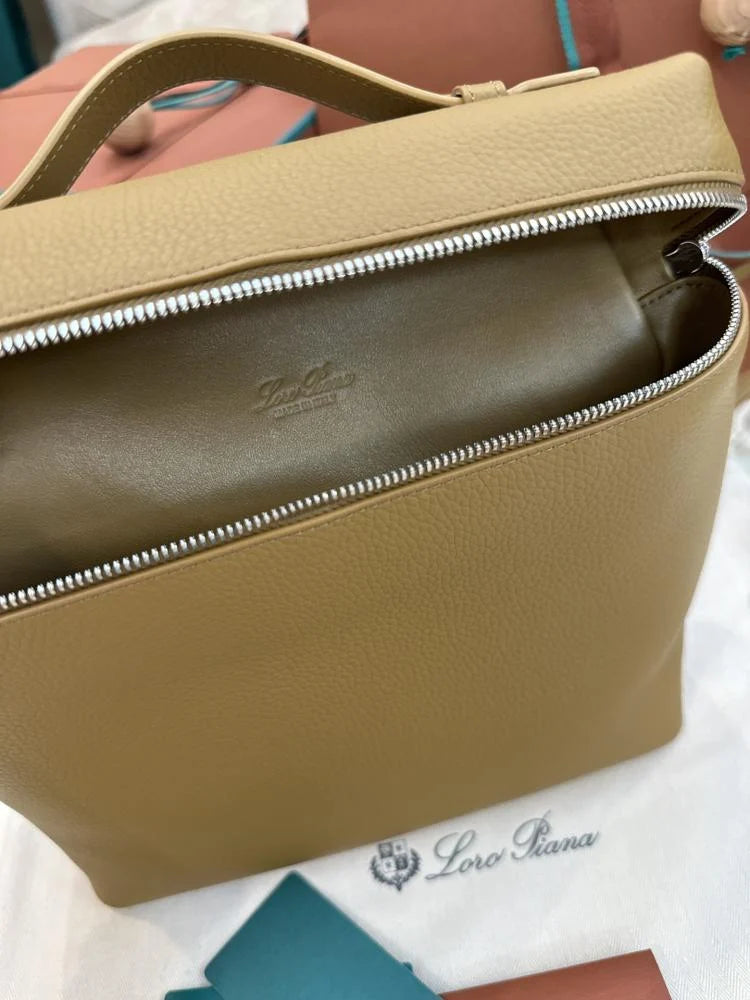 Loro Piana 23.5 Extra Pocket