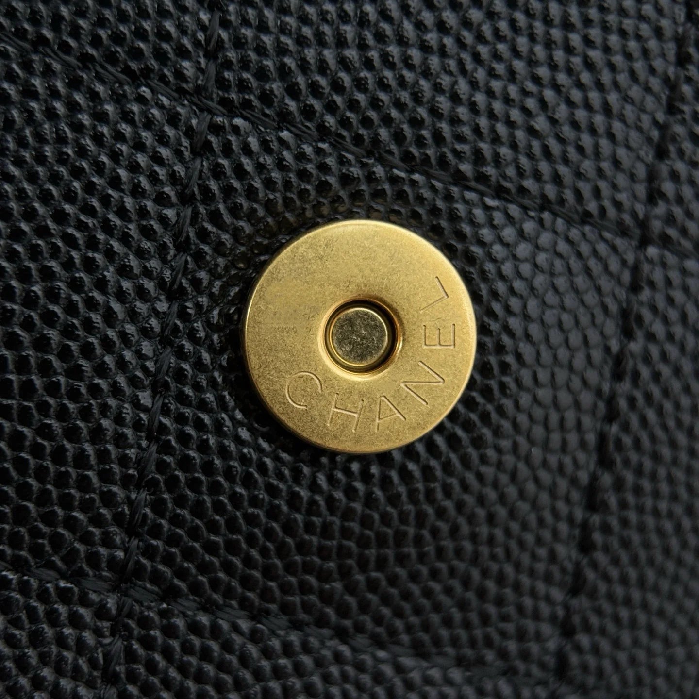 Chanel 25C Orta Boy Hobo Çanta - Glimmer of Luxury