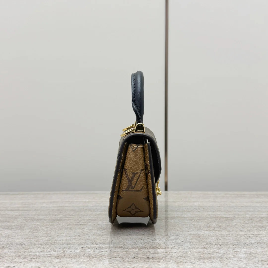 Pico tilsitt LV - Glimmer of Luxury
