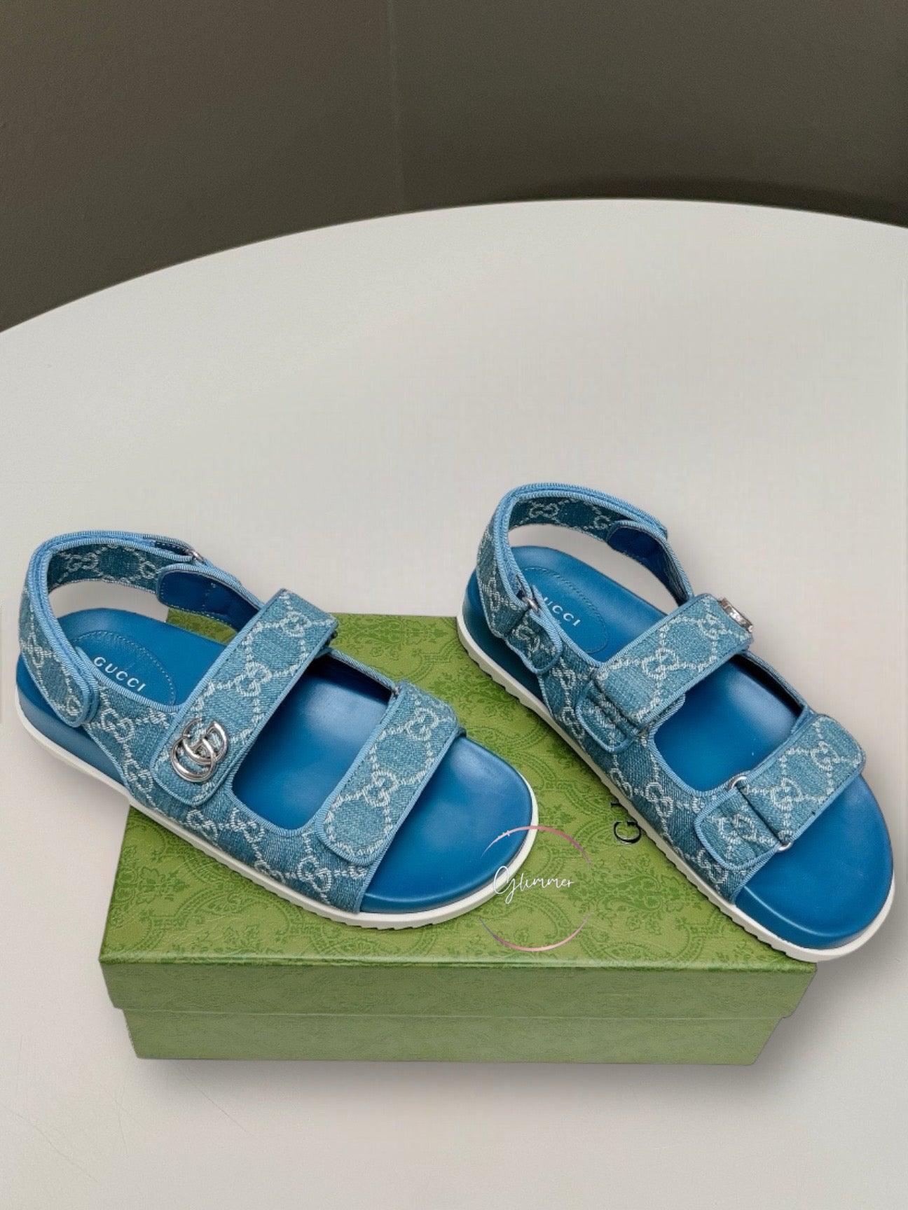 Gucci Açık Mavi ve Fildişi Kot Double G'li Kadın Sandaleti - Glimmer of Luxury