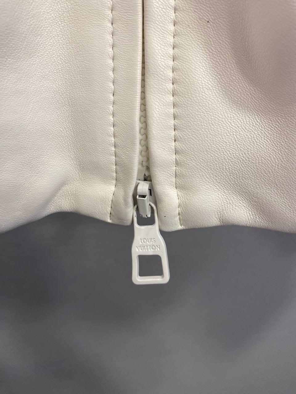 LV Süslemeler Deri Bluz - Glimmer of Luxury