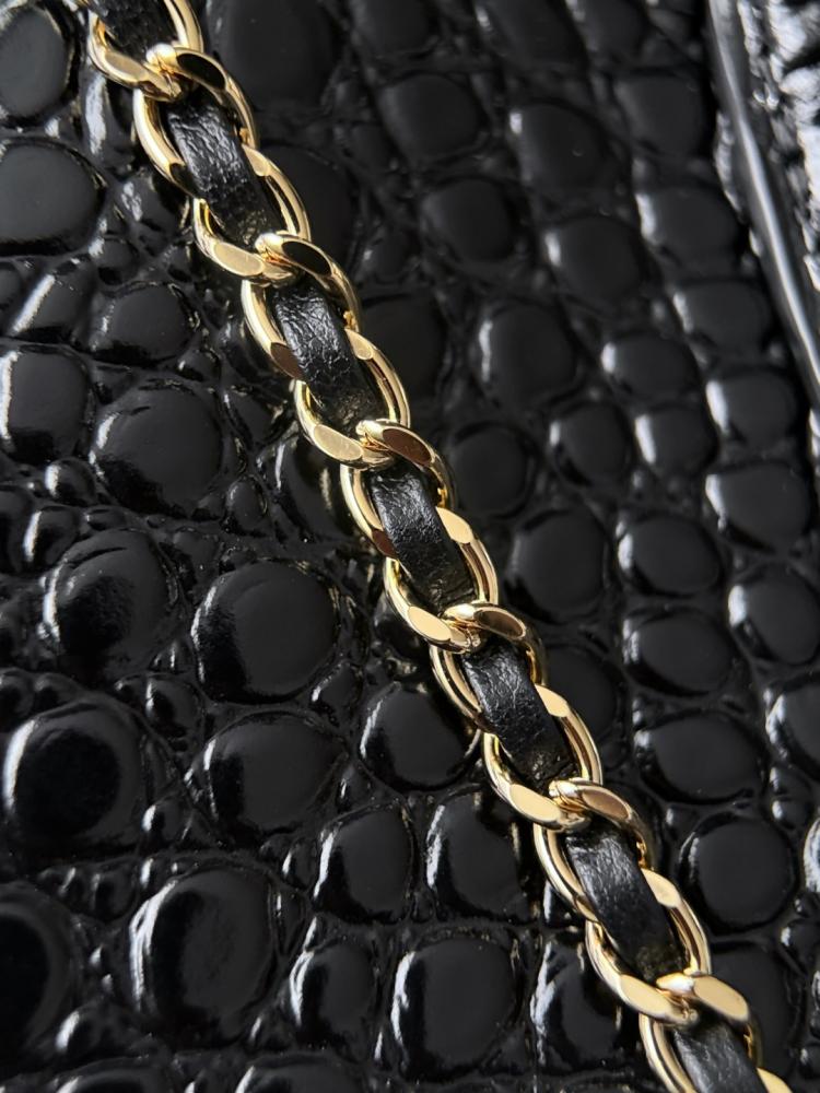 Chanel Küçük Cerf Alışveriş Çantası – Siyah