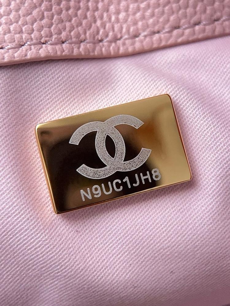 Chanel 25C حقيبة هوبو كبيرة للسفر