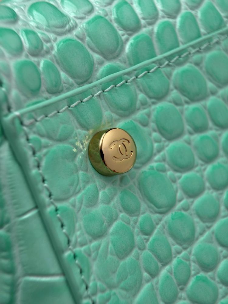 Chanel Küçük Cerf Alışveriş Çantası – Petrol Yeşili