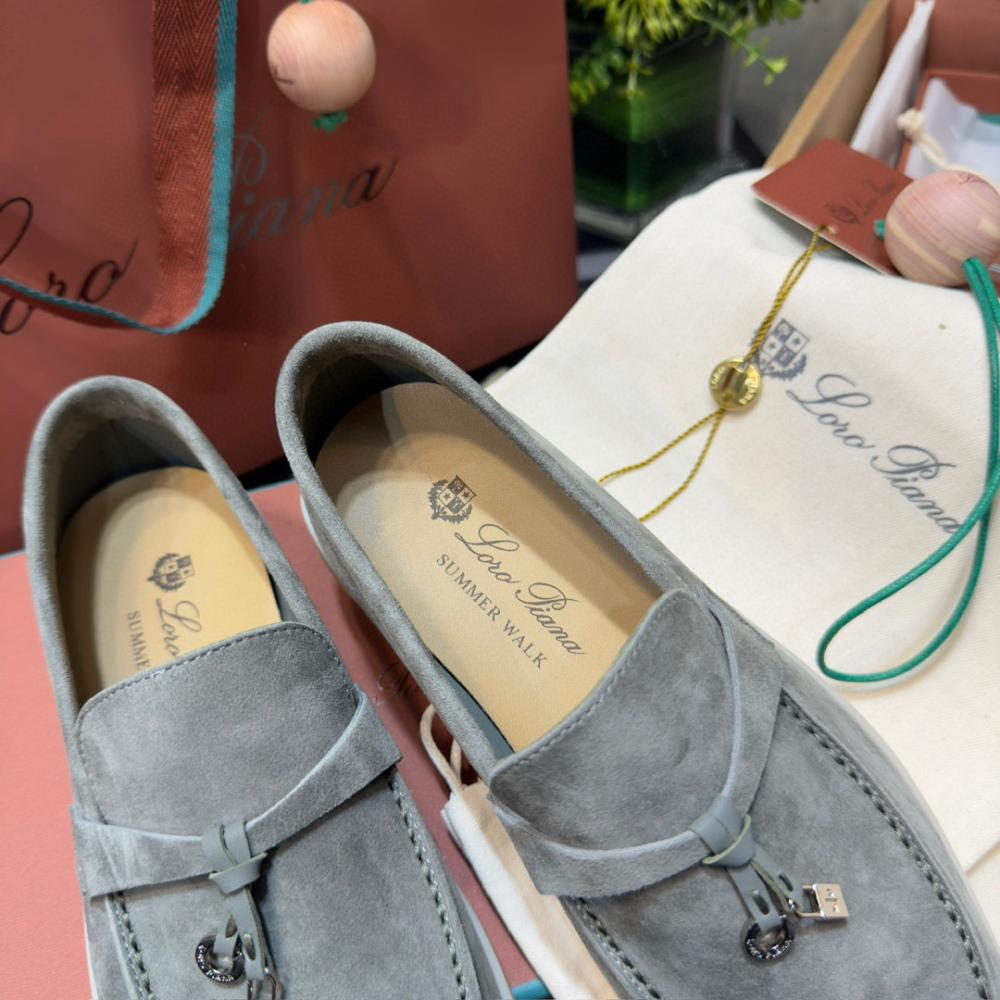 Loro Piana Yaz Büyüsü Yürüyüş Ayakkabısı - Flanel Gri - Glimmer of Luxury