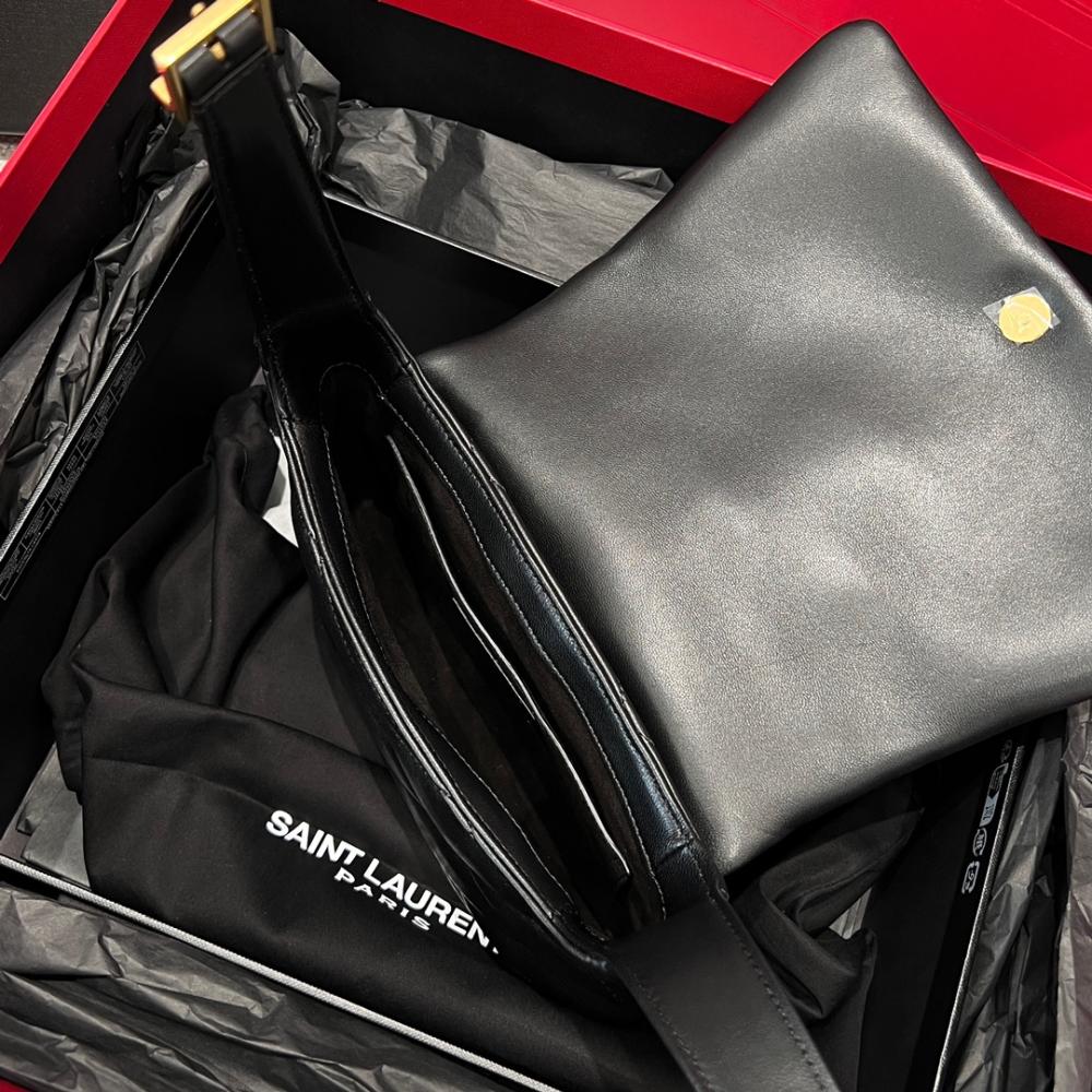 Saint Laurent Le 57 Matelassé Kapitone Deri Omuz Çantası - Glimmer of Luxury