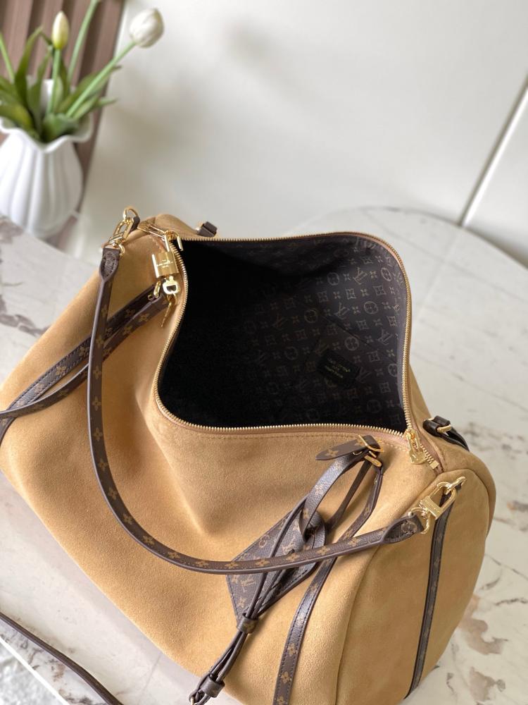 Louis Vuitton – Express GM