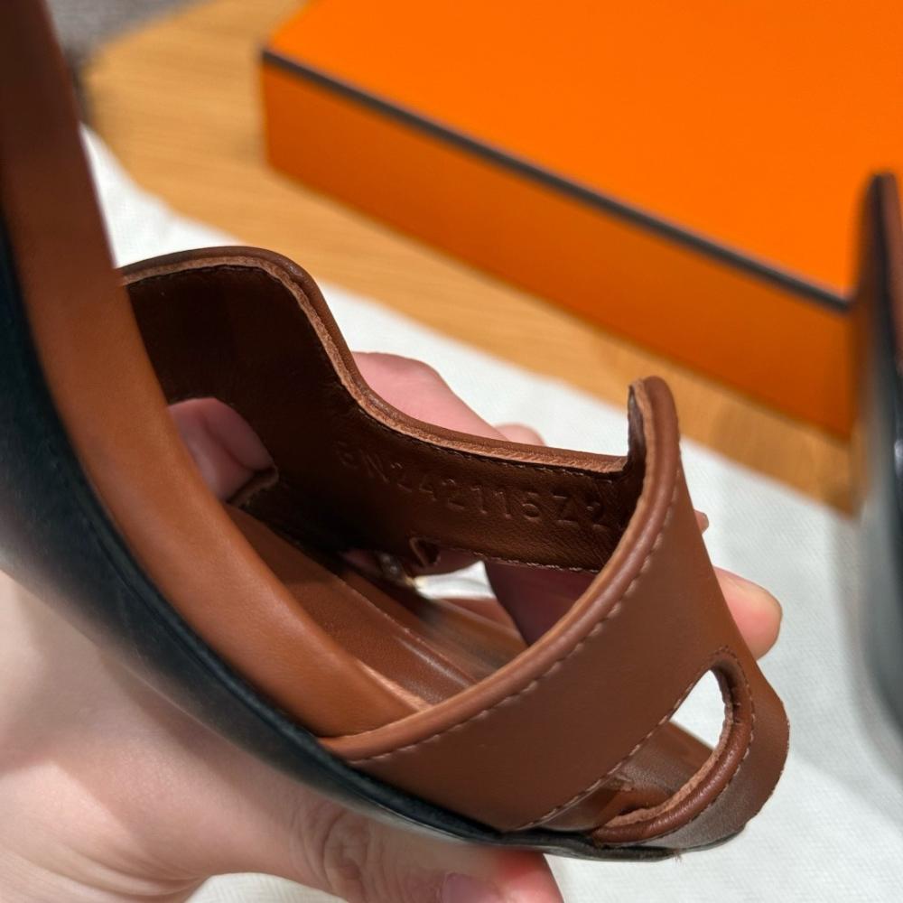 Hermès Oasis Sandals Black &amp; Argent Grey