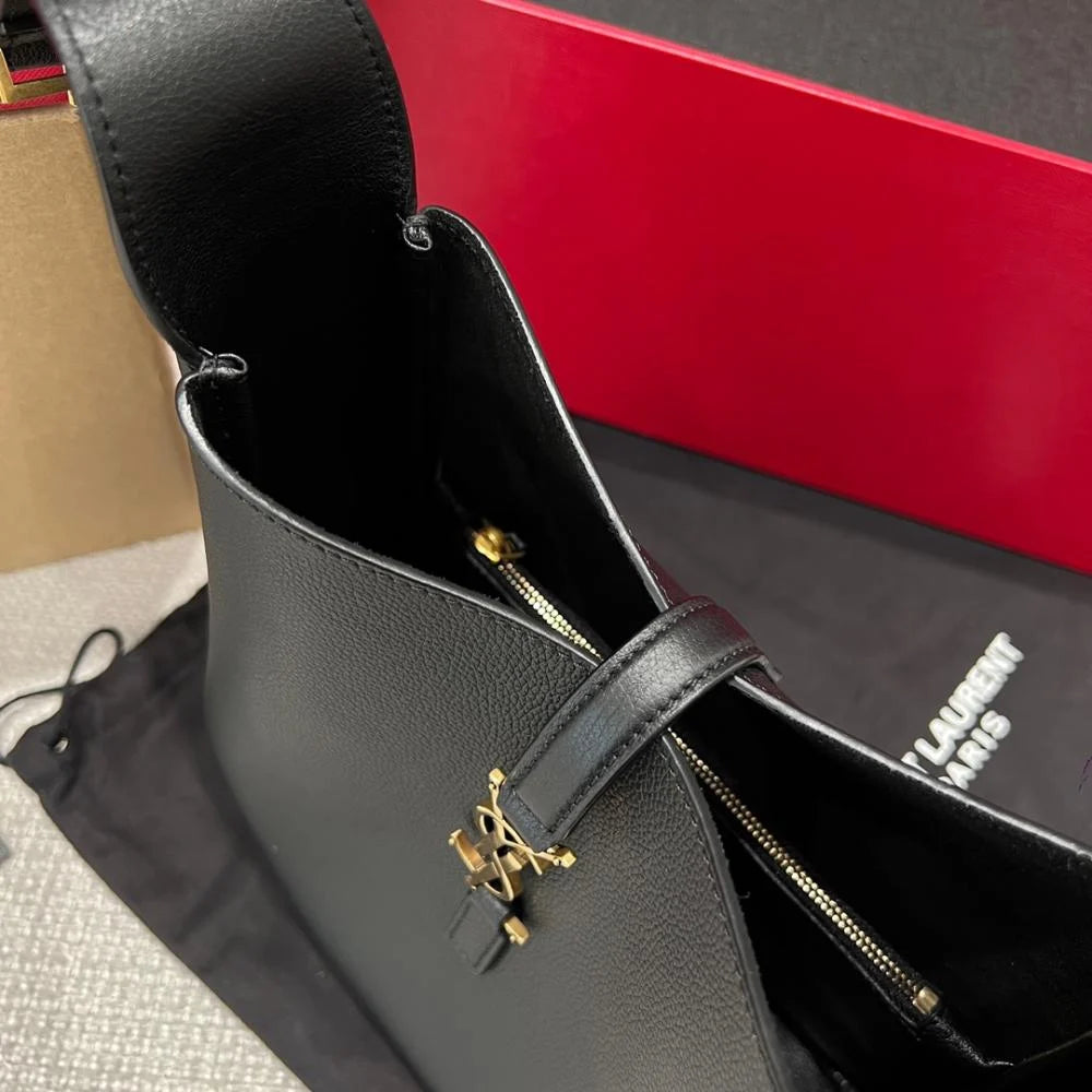 Saint Laurent 5 À 7 Small Flexible Bag