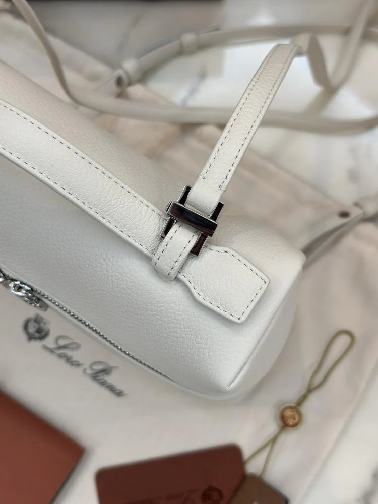 Loro Piana 23.5 Extra Pocket