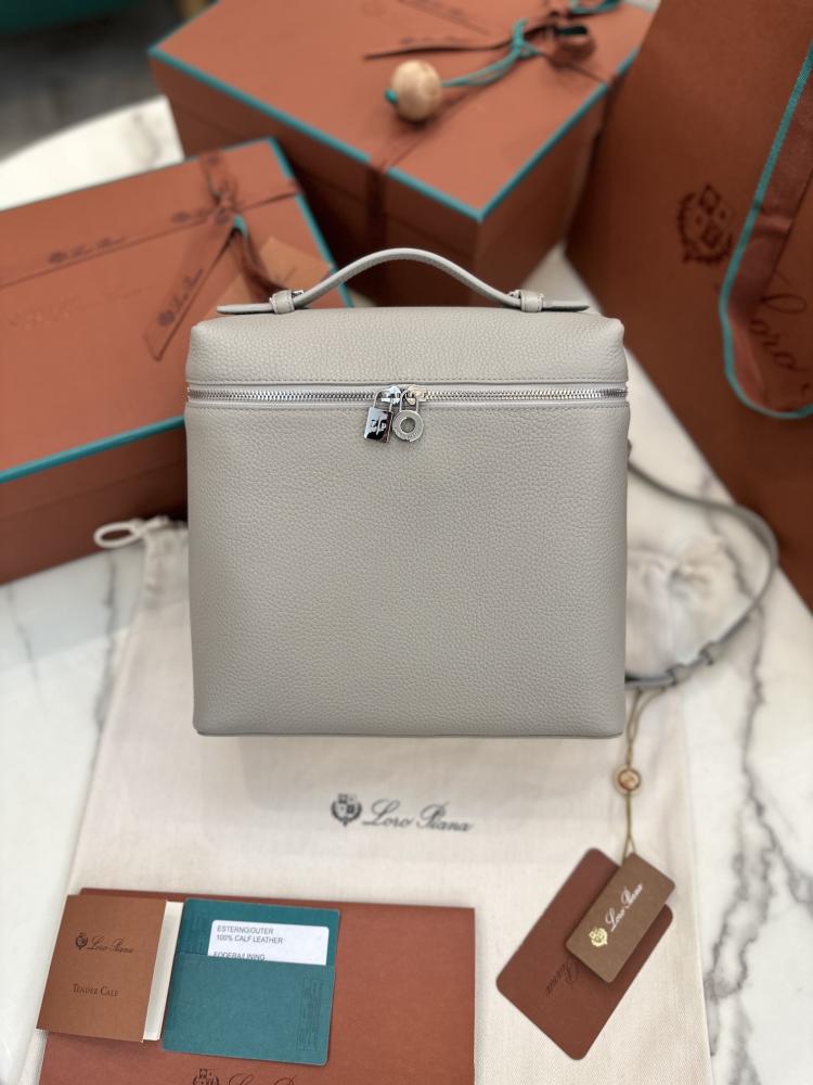 Loro Piana 23.5 Extra Pocket