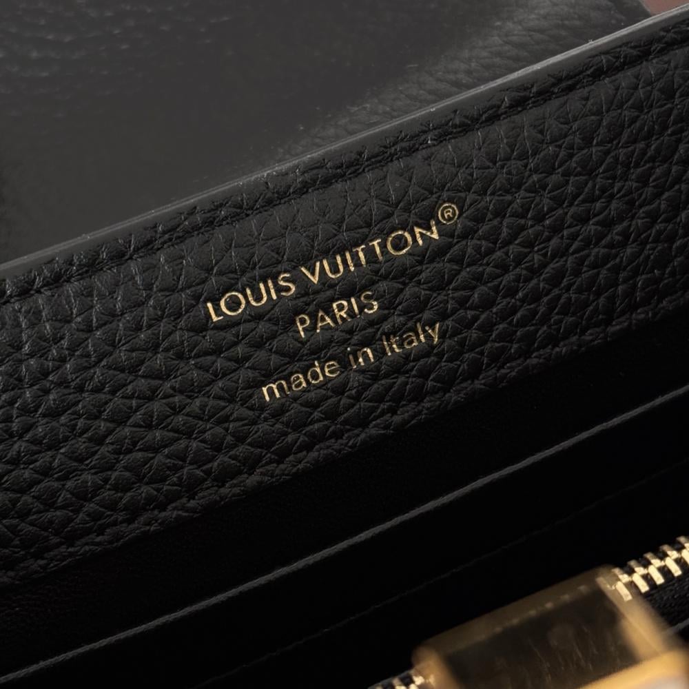 LV M56669 Capucines Mini