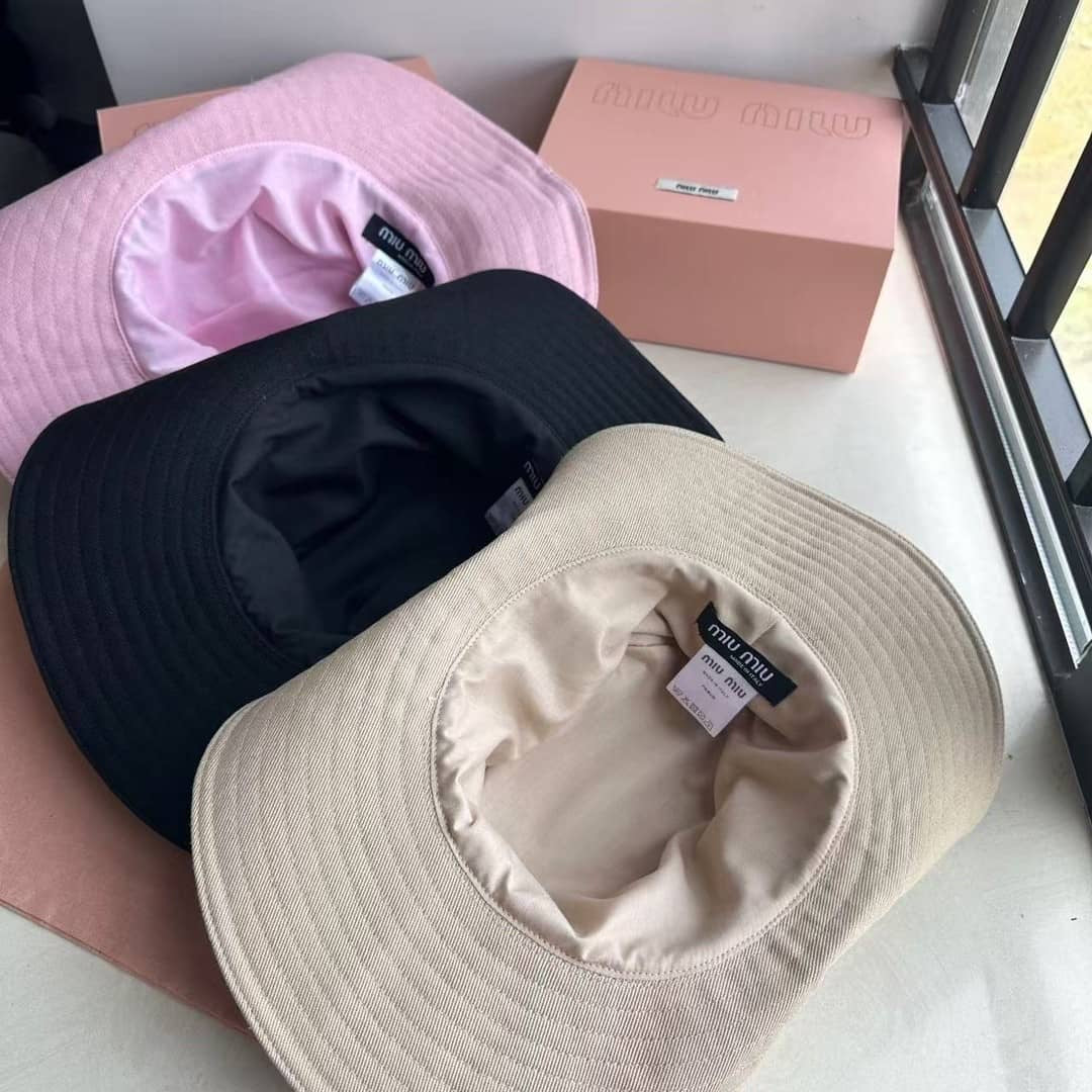 Miu Miu Kovboy Şapkası