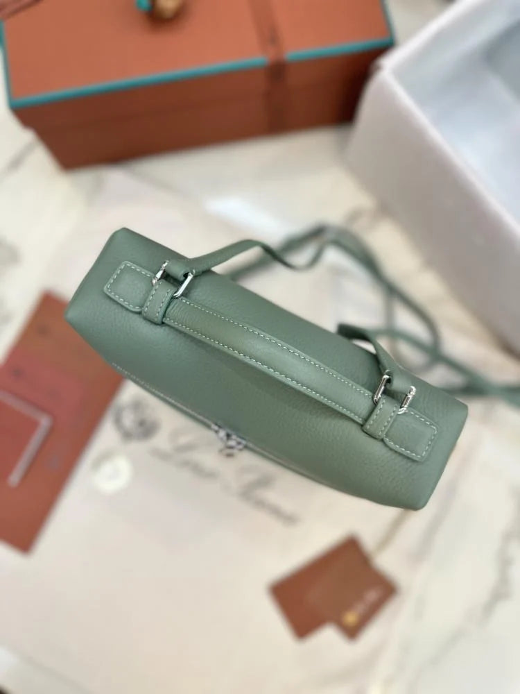 Loro Piana 23.5 Extra Pocket