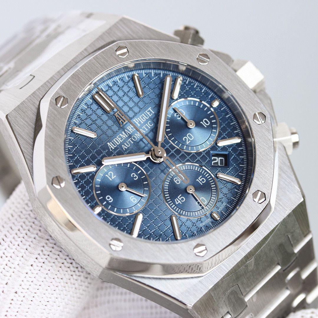 Audemars Piguet Royal Oak Saat - Glimmer of Luxury