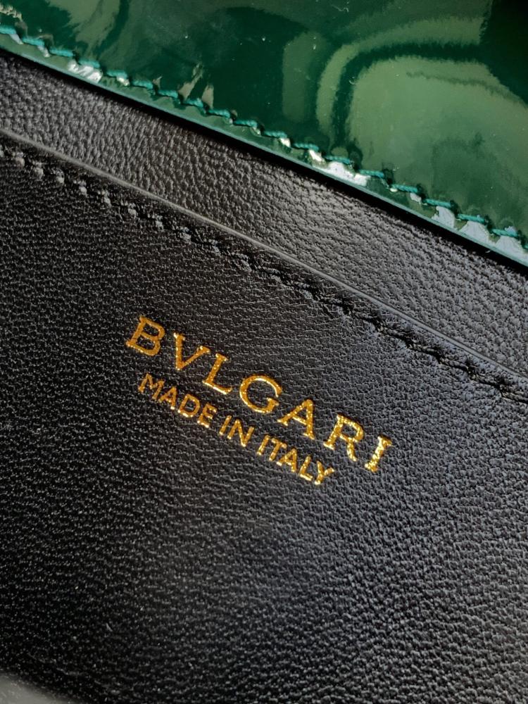 Bvlgari Serpenti Forever Glossy Leather Mini Bag – Emerald Green