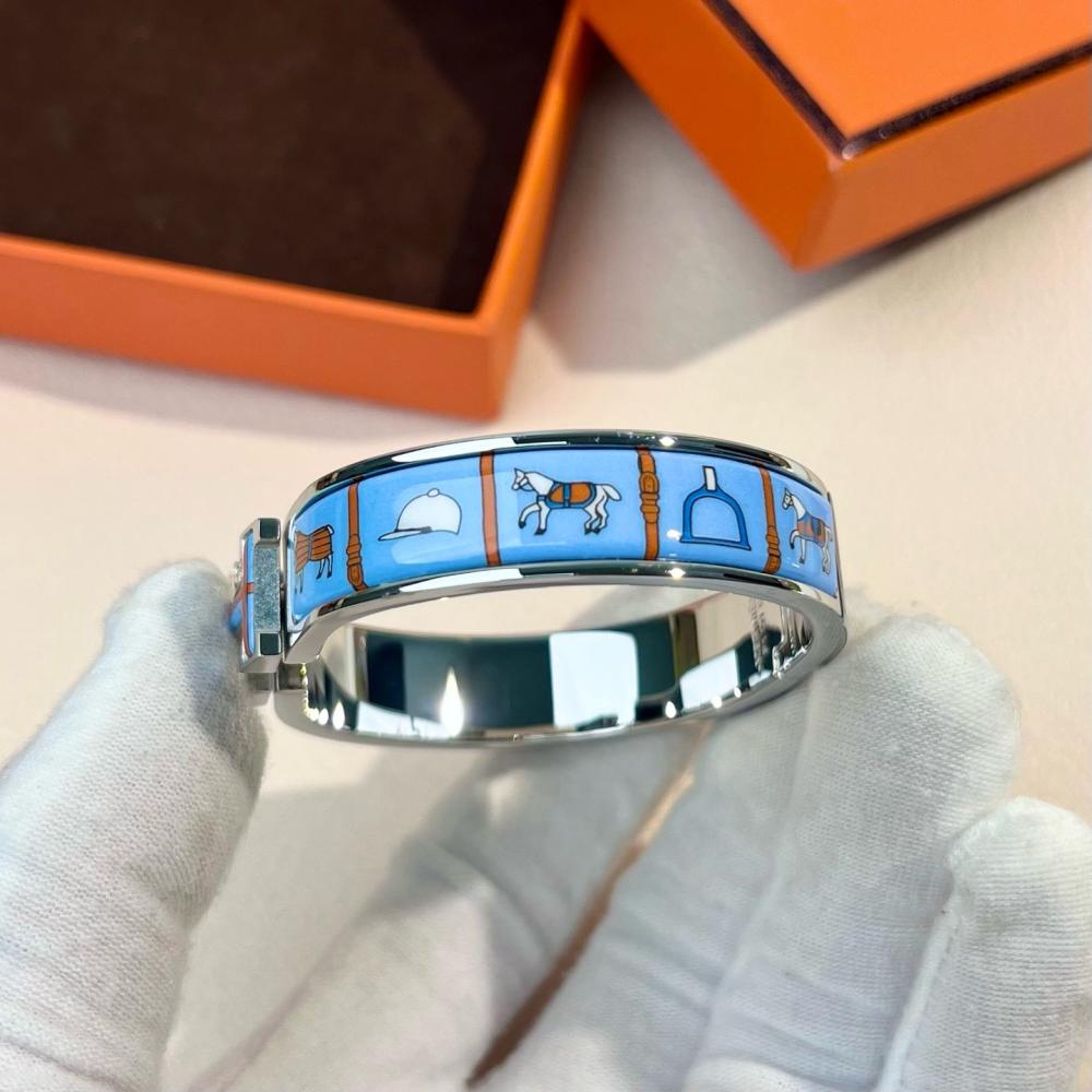 Hermès Clic H Bracelet – Ride Collection
