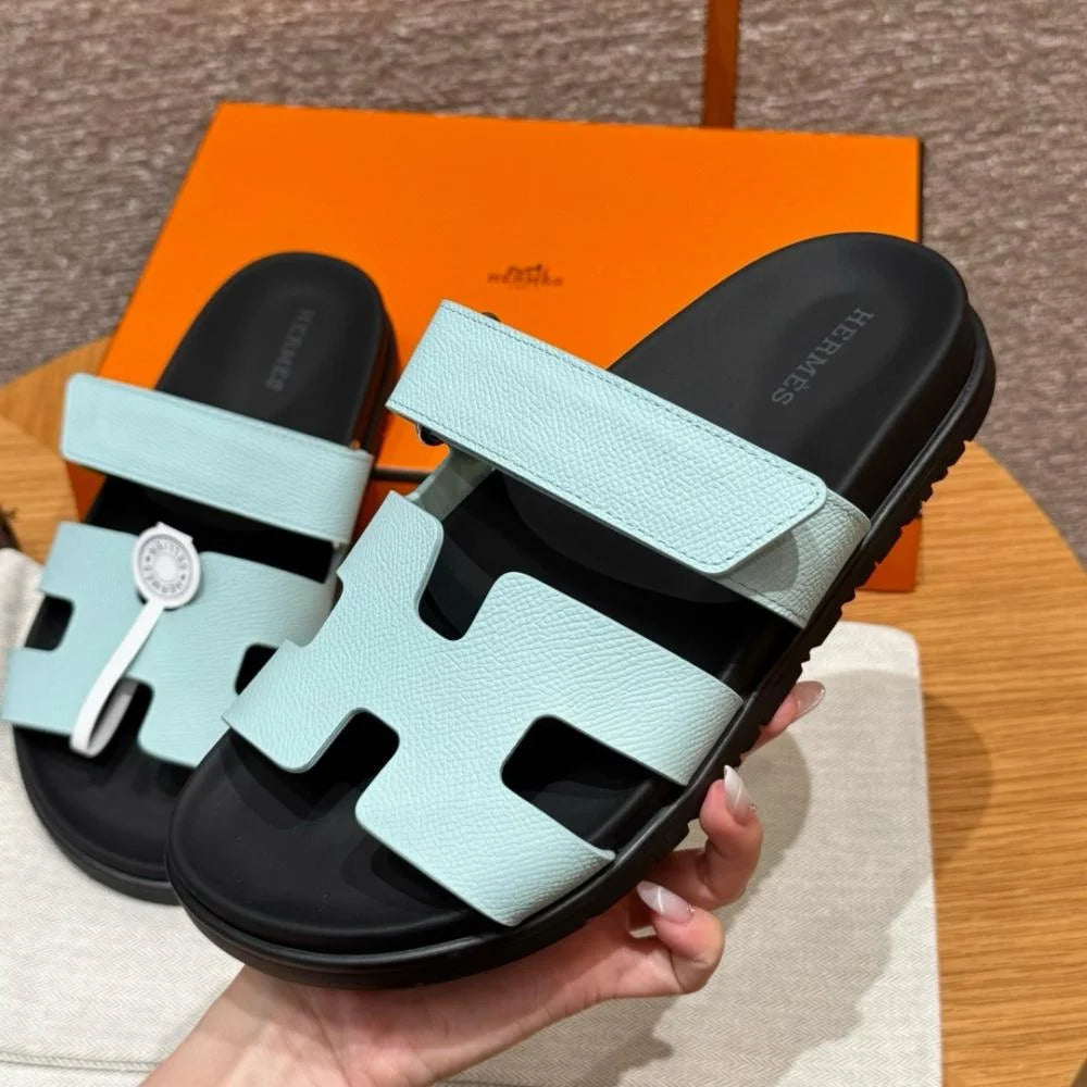 Hermès Chypre Sandals - Clay Beige