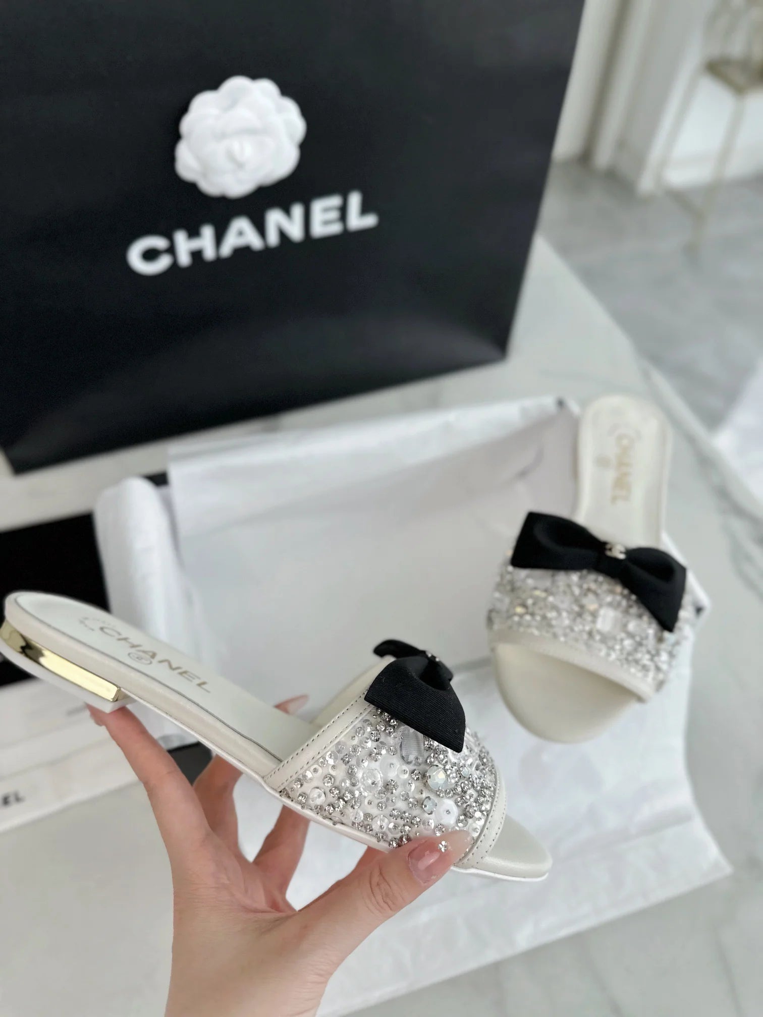 24S Sandalet - Glimmer of Luxury