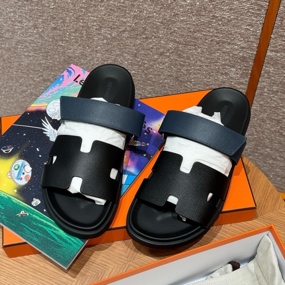 Hermès Chypre Sandals - Clay Beige