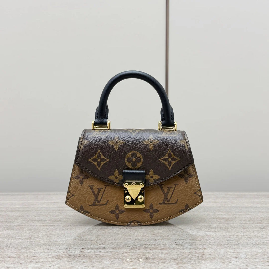 Pico tilsitt LV - Glimmer of Luxury