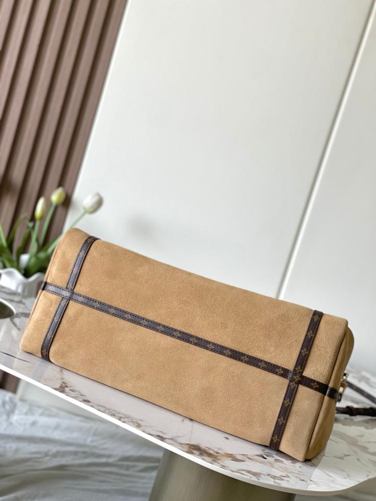 Louis Vuitton – Express GM