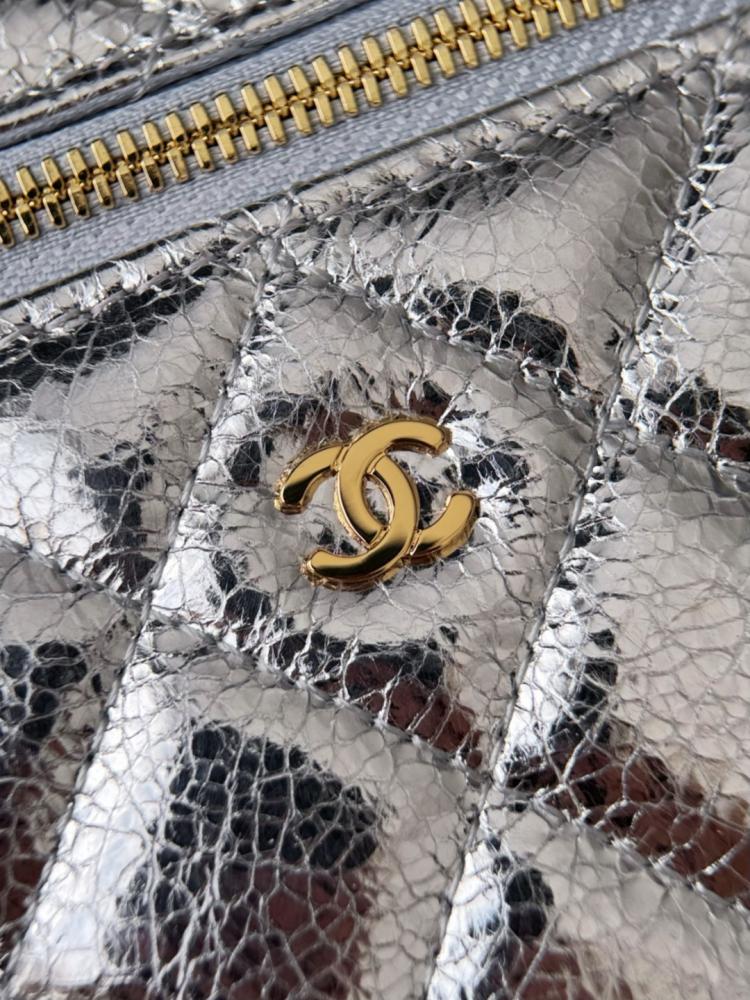 Chanel 26P Silver Quilted Leather Vanity Case – with Chain Strap