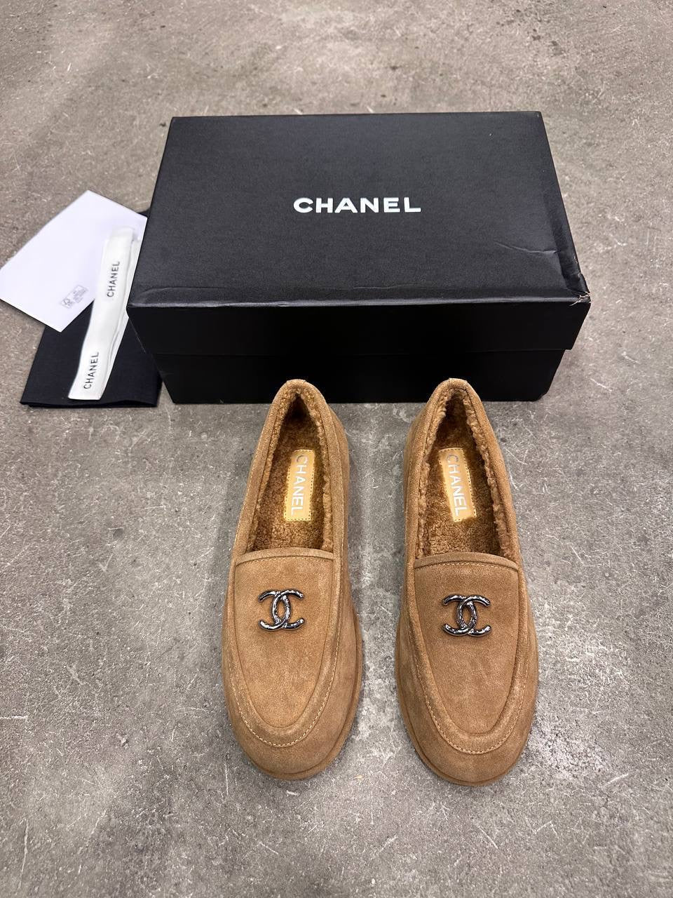 Chanel S24 Kürklü Mokasen - Glimmer of Luxury