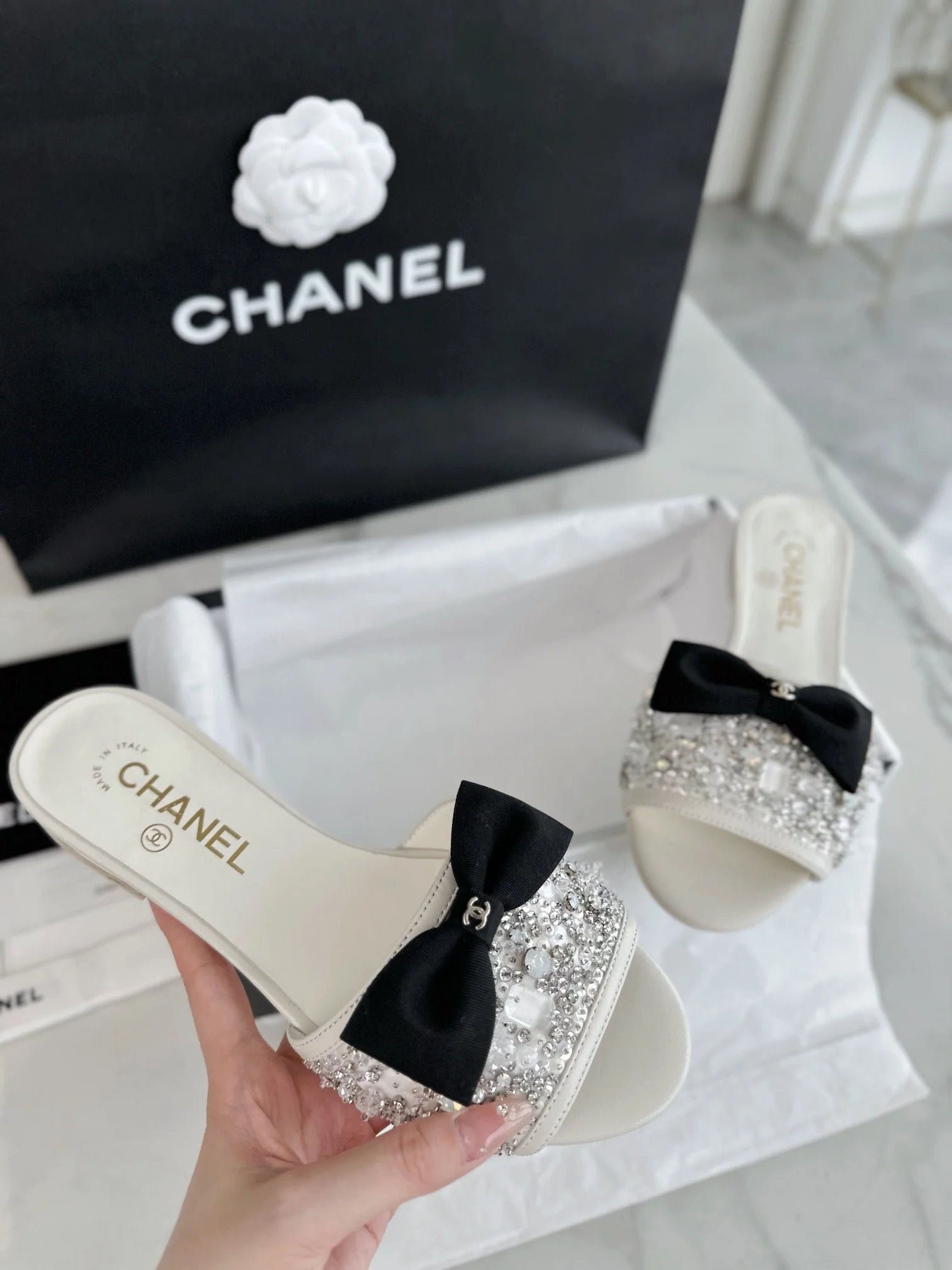 24S Sandalet - Glimmer of Luxury