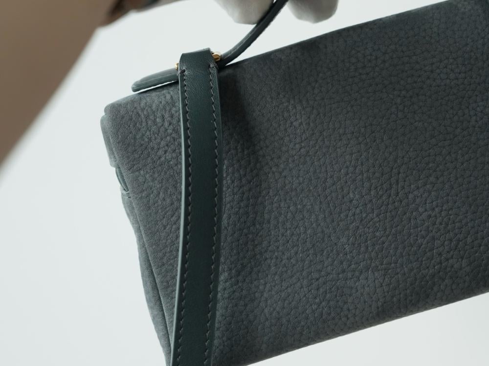 Loro Piana – Extra Pocket L19 (Grey Blue)