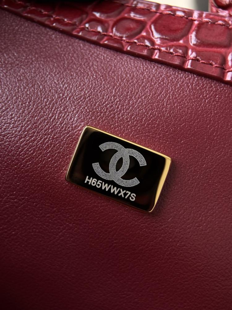 Chanel Küçük Cerf Alışveriş Çantası – Bordo