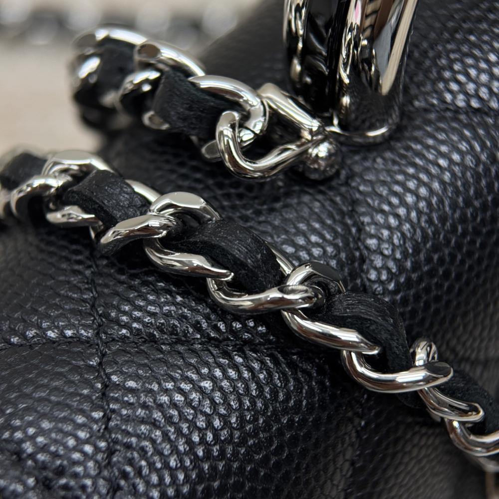Chanel 25C Chain Handbag 