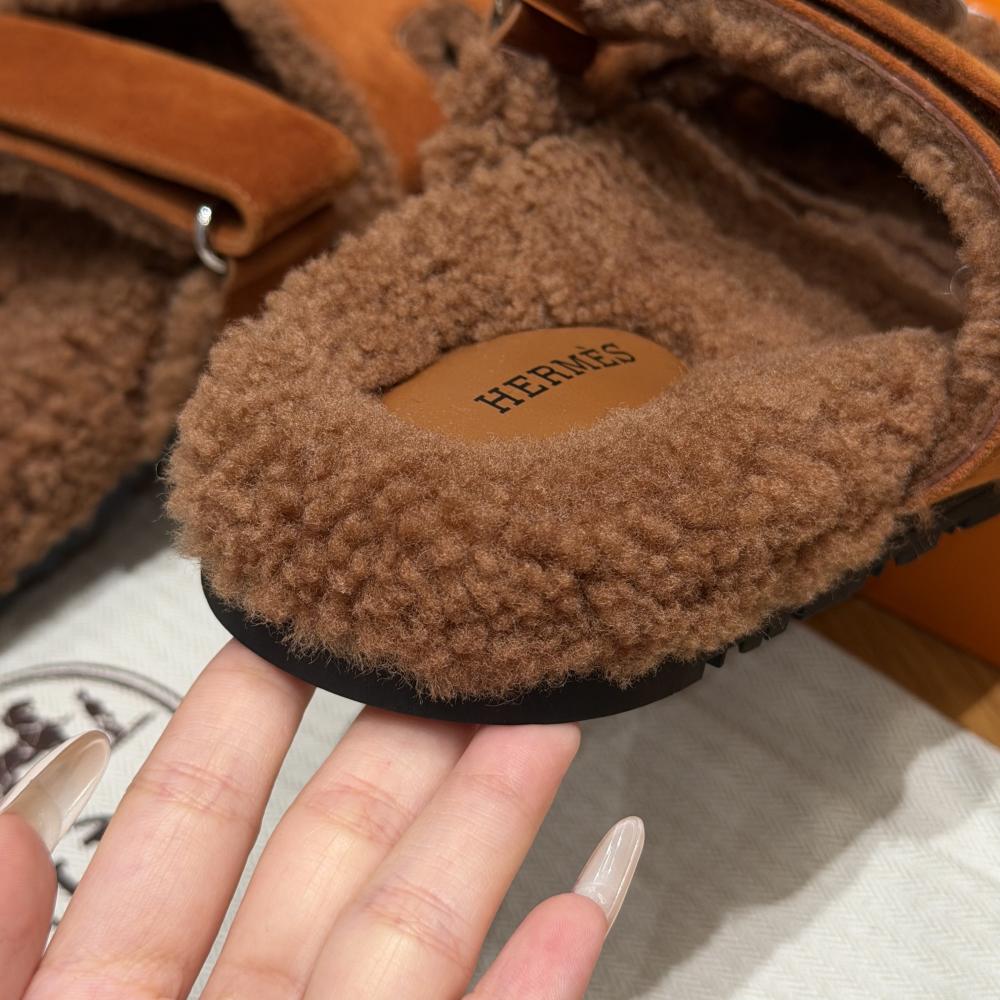 Hermès Chypre Fur Sandals