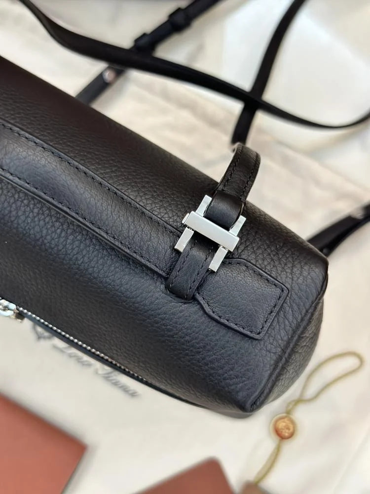 Loro Piana 23.5 Extra Pocket