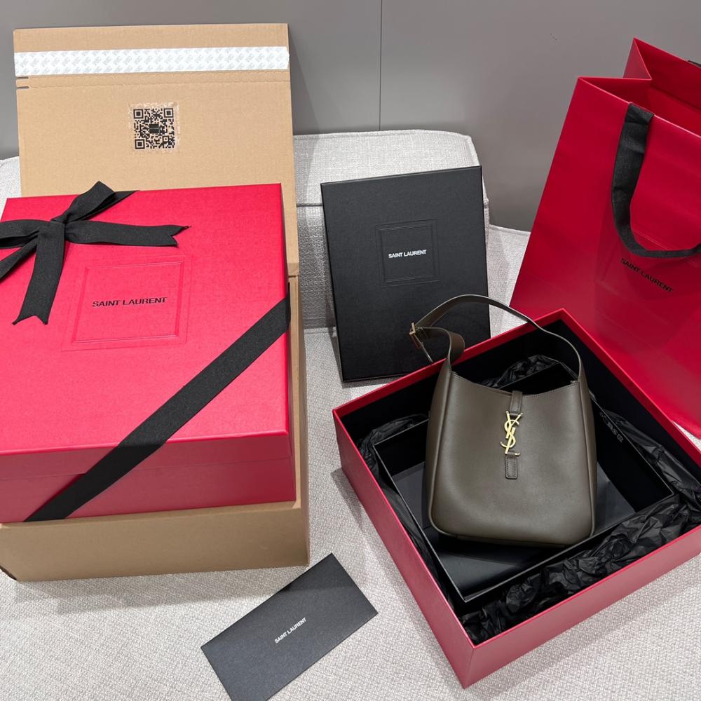 Saint Laurent 5 À 7 Küçük Esnek Çanta