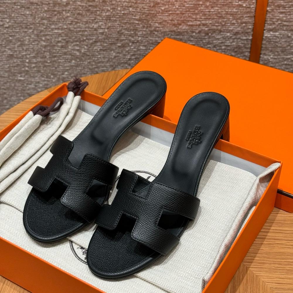 Hermès Oasis Sandals Black &amp; Argent Grey