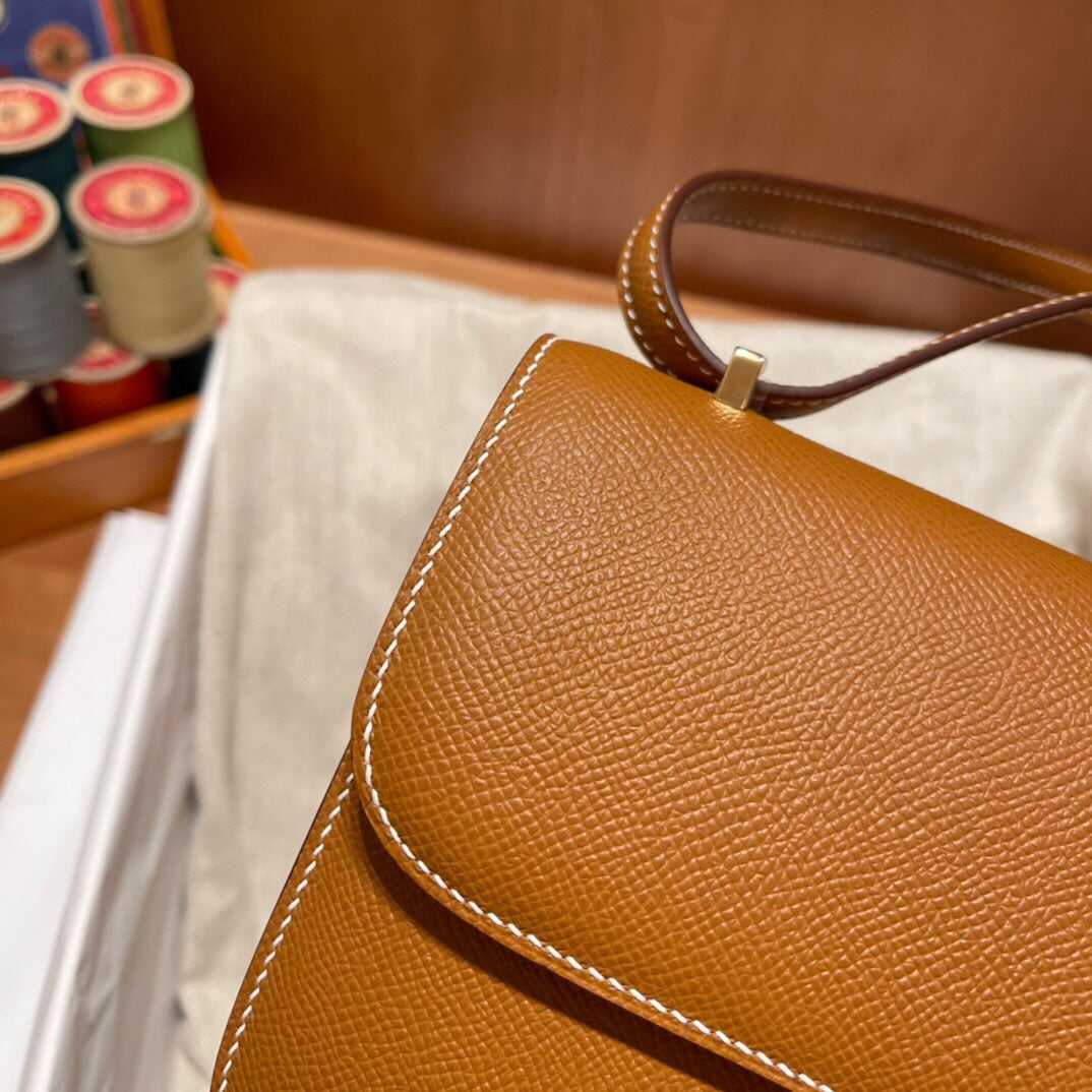 Hermès Constance Elan Gold Epsom Deri Çanta - Glimmer of Luxury