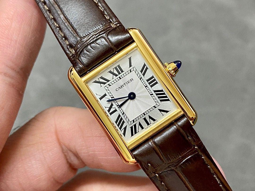 Cartier Tank Saatler - Glimmer of Luxury
