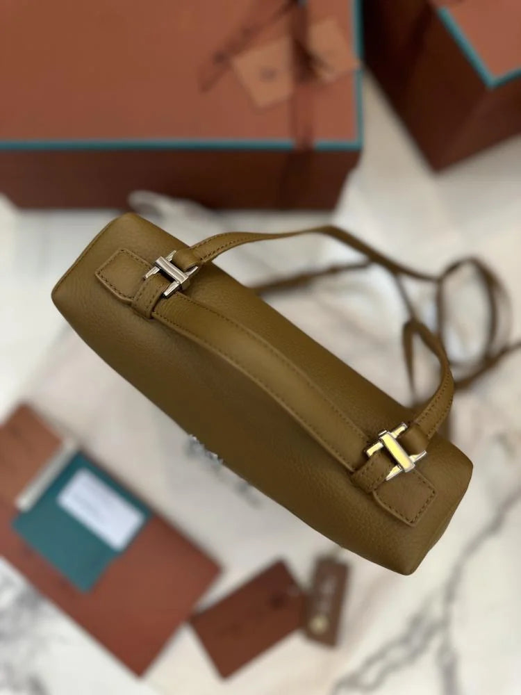 Loro Piana 23.5 Extra Pocket