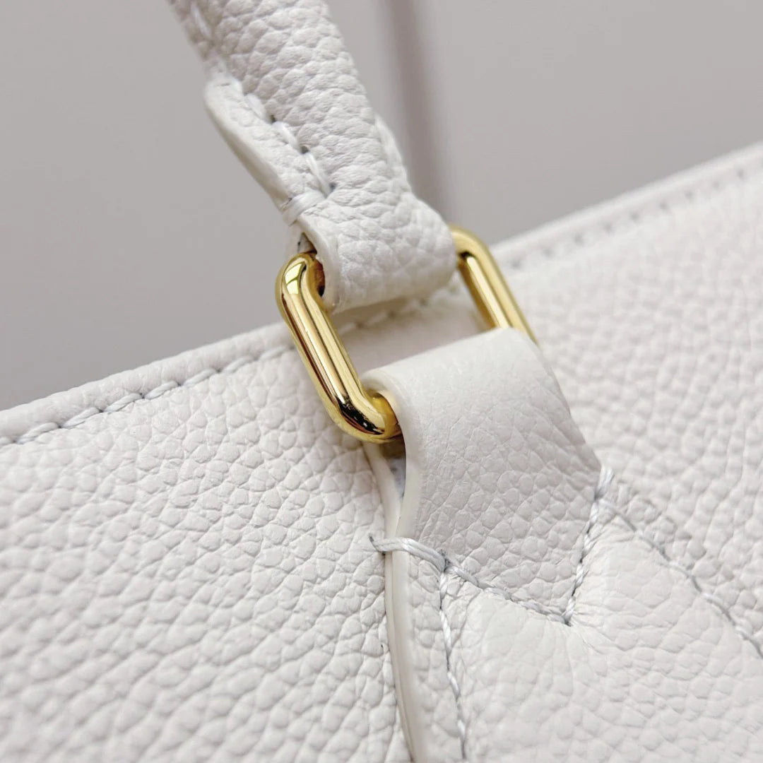 OnTheGo - Glimmer of Luxury