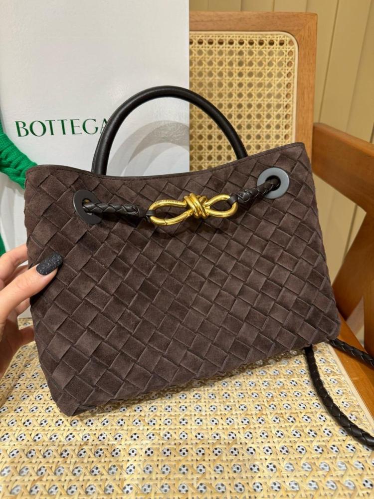 Bottega Veneta – Andiamo Small Bags