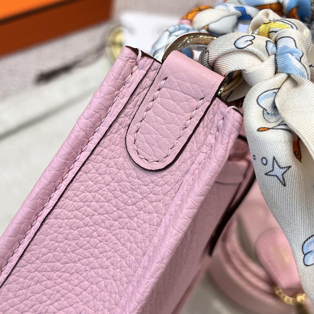 Hermès Evelyne 16cm Togo Leather Shoulder Bag