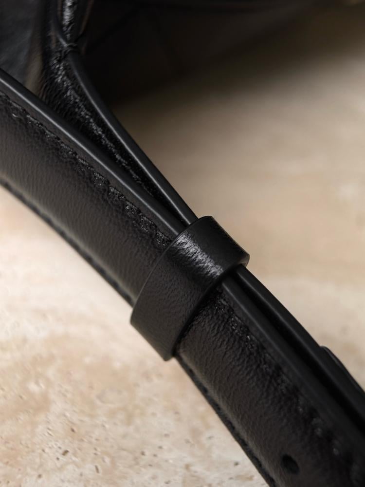 Chanel S26 Maxi Messenger Bag