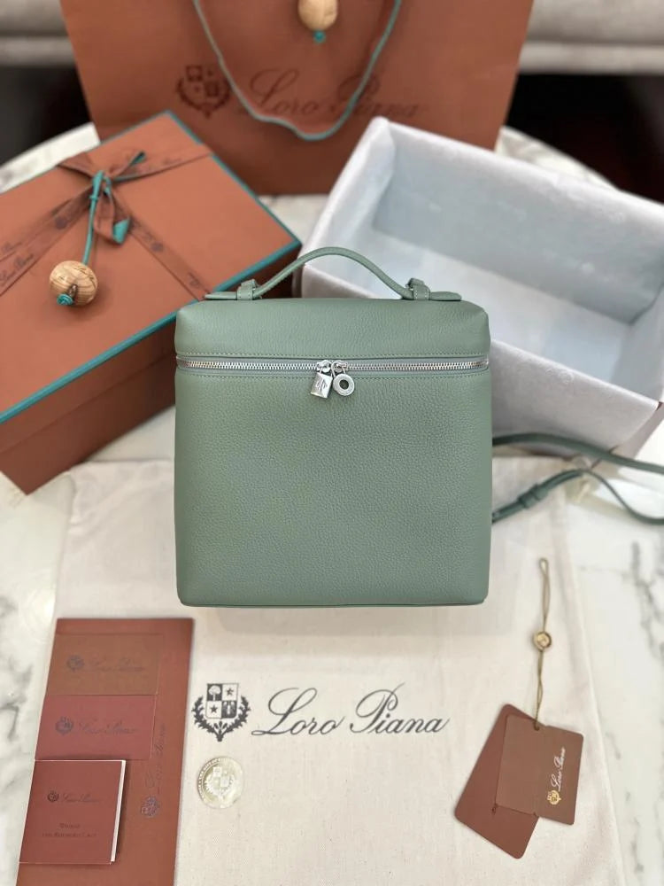 Loro Piana 23.5 Extra Pocket