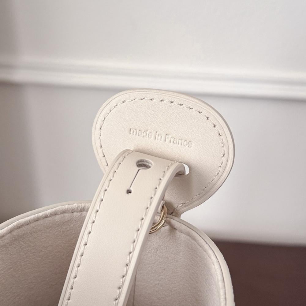 LV All In BB M25673