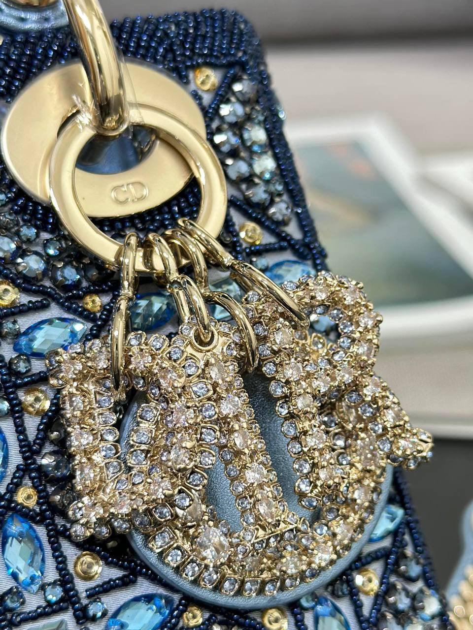 Christian Dior Mini Lady Sınırlı Sürüm - Glimmer of Luxury