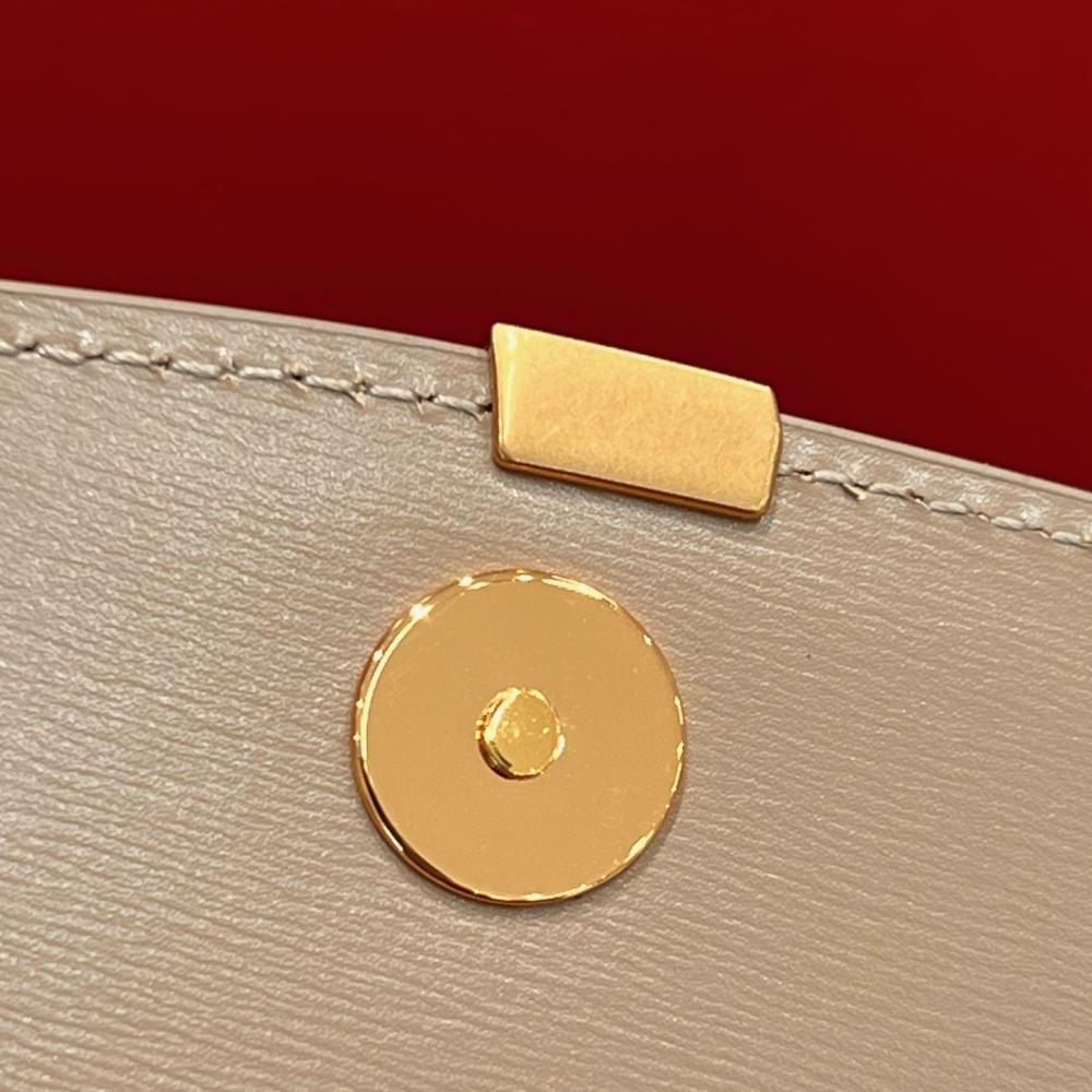 Saint Laurent Voltaire Top Handle Bag